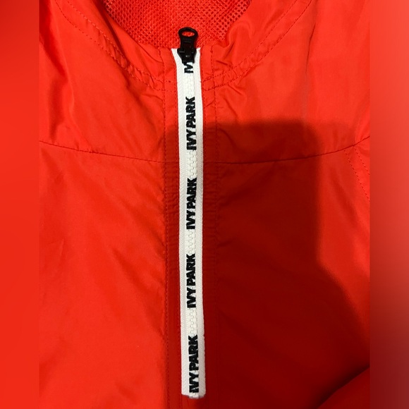IVY PARK Red Orange Beyoncé Windbreaker - Picture 13 of 15